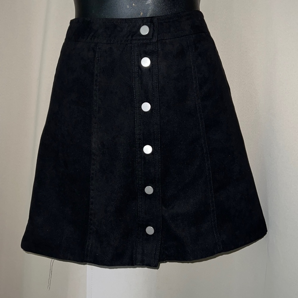 H&M Black Faux Suede Mini Skirt